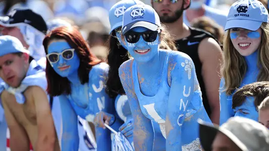 Meet The Heels Fans