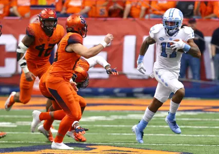 Anthony Ratliff-Williams eludes the Syracuse defense.