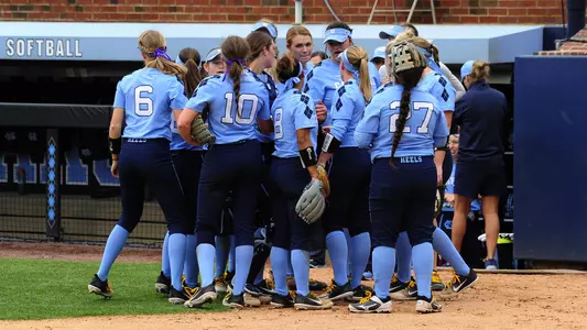 huddle
University of North Carolina Softball v Illinois
Williams Field
Anderson Stadium
Chapel Hill, NC
Friday, February 16, 2018