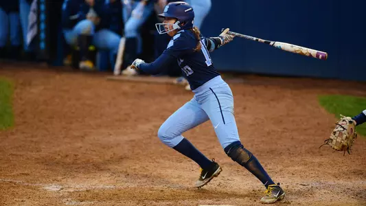 Kristina Burkhardt
University of North Carolina Softball v Illinois
Williams Field
Anderson Stadium
Chapel Hill, NC
Saturday, February 17, 2018