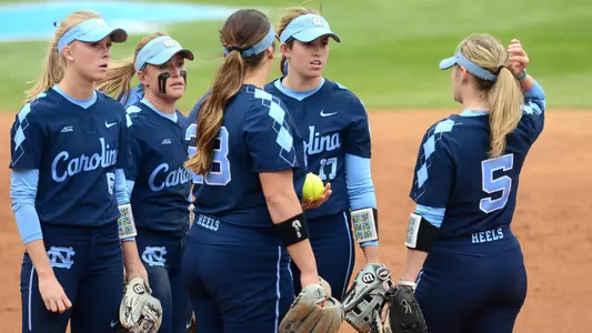 huddle
University of North Carolina Softball v Duke, game 1
Williams Field
Anderson Stadium
Chapel Hill, NC
Saturday, March 10, 2018
