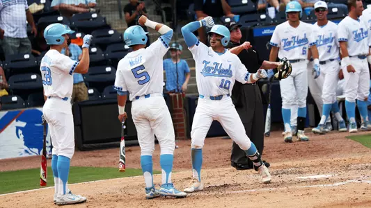 ...that gives the Heels a 7-0 lead.