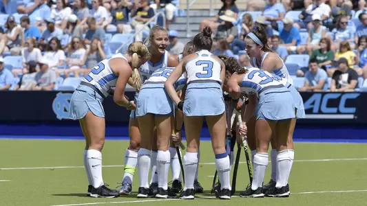 Field Hockey huddle
University of North Carolina Field Hockey v Michigan
Carolina Field Hockey Stadium
Chapel Hill, NC
Saturday, August 25, 2018