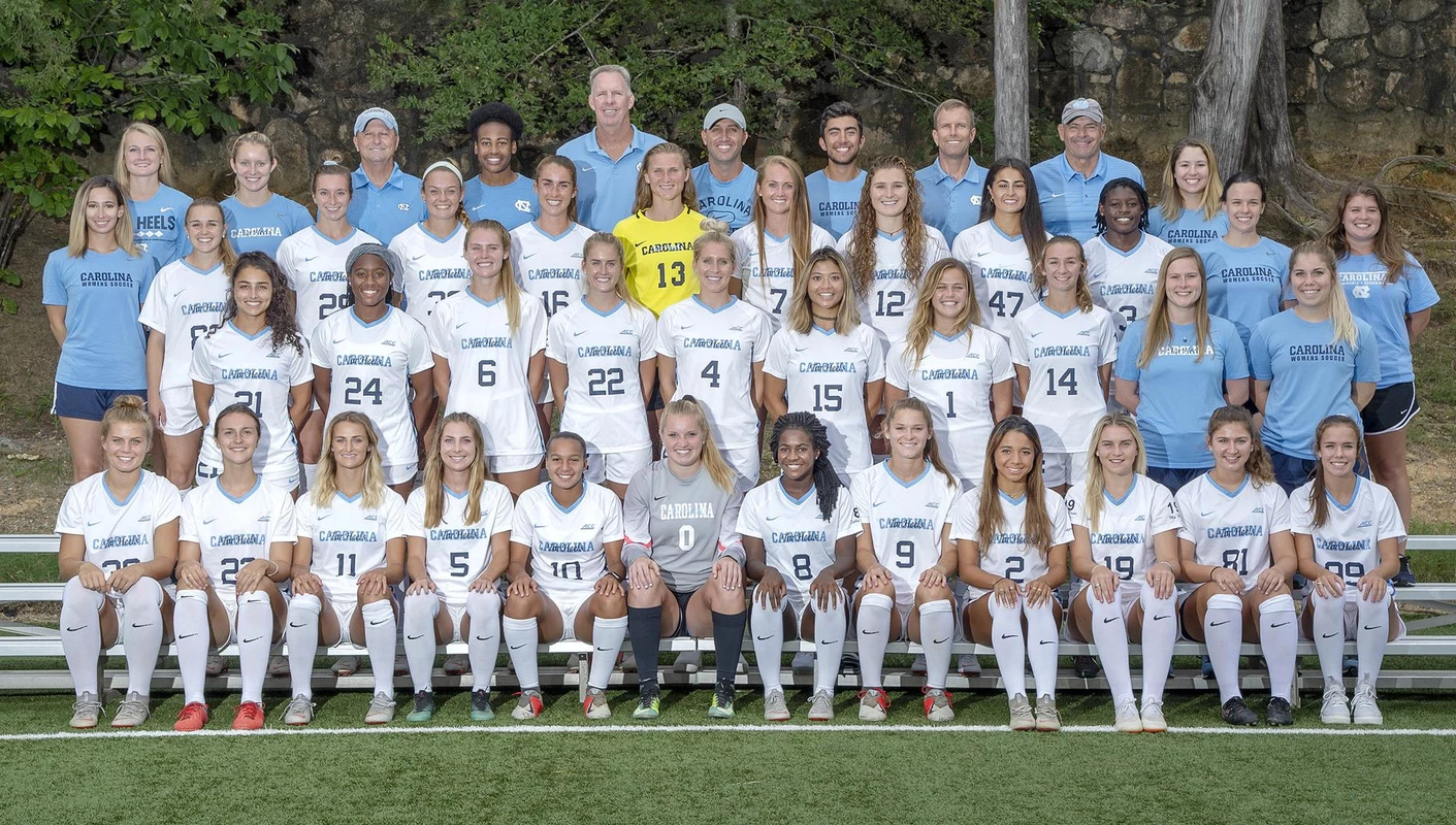 2018 WOMEN'S SOCCER TEAM