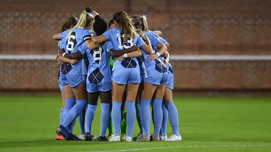 huddle
University of North Carolina Women's Soccer v Florida State
Dorrance Field
Chapel Hill, NC
Thursday, October 24, 2019