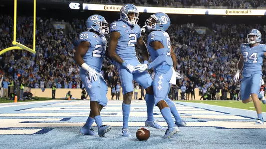 Dyami Brown (2), Javonte Williams (25), Dazz Newsome (5)
University of North Carolina Football v Virginia
Kenan Stadium
Chapel Hill, NC
Saturday, November 2, 2019