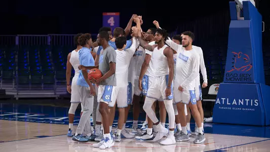 huddle vs. Oregon