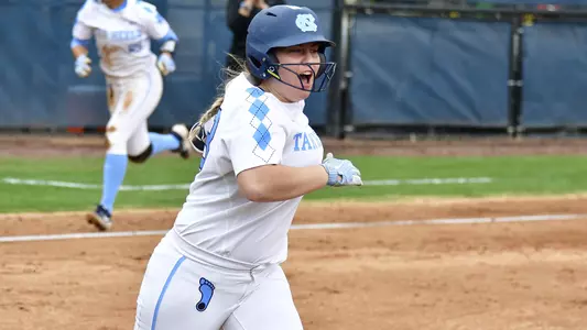 Zoë Goodman
University of North Carolina Softball v Boston College
Williams Field
Anderson Stadium
Chapel Hill, NC
Friday, March 15, 2019
