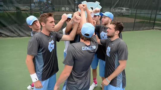 huddle
University of North Carolina Men's Tennis v Notre Dame
Cone-Kenfield Tennis Center
Chapel Hill, NC
Sunday, April 7, 2019