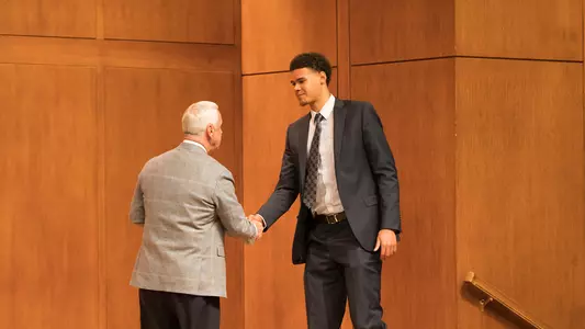 Cameron Johnson, 2019 award ceremony banquet