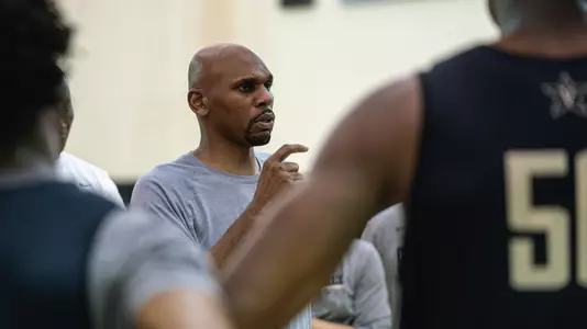 Jerry Stackhouse 2019 Vanderbilt coaching