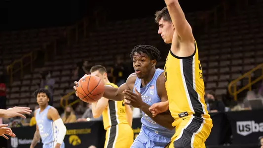 Day'Ron Sharpe at Iowa