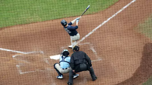 Angel Zarate (40) doubles to right.