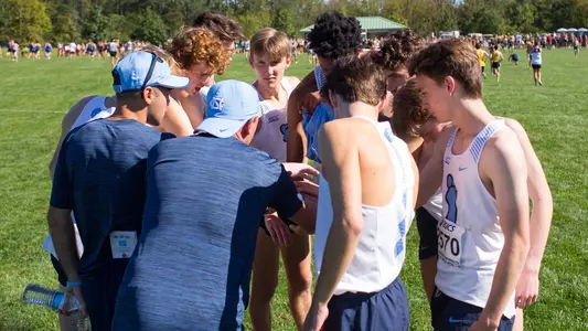 Men's xc huddle