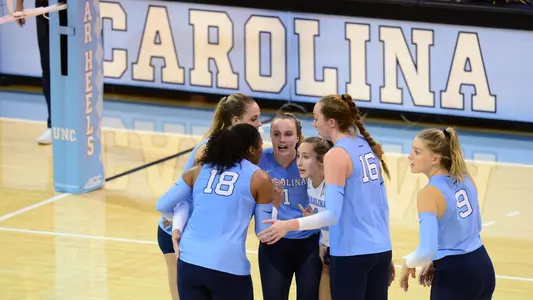 huddle
University of North Carolina Volleyball v Wake Forest
Carmichael Arena
Chapel Hill, NC
Friday, October 8, 2021