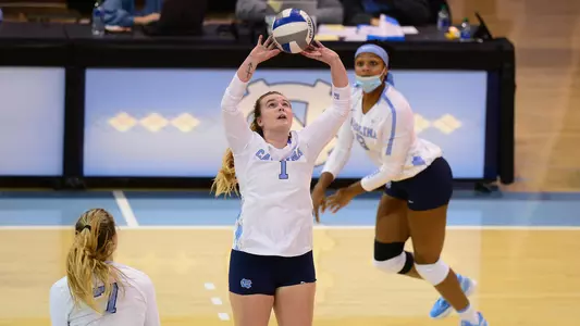 Meghan Neelon University of North Carolina Volleyball v Notre DameCarmichael Arena Chapel Hill, NC Friday, November 5, 2021