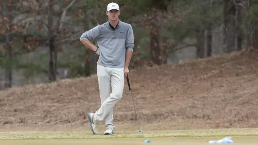 Mason Elmore
practice 
University of North Carolina Men's Golf 
Finley Golf Course 
Chapel Hill, NC 
Wednesday, February 10, 2021