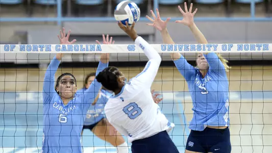 Niki Khoshatefeh, Mabrey Shaffmaster
University of North Carolina Volleyball
Blue-White match
Carmichael Arena
Chapel Hill, NC
Friday, August 20, 2021