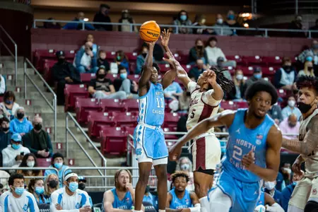 D'Marco Dunn three-pointer vs BC