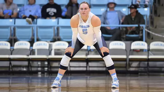 Charley NiegoUniversity of North Carolina Volleyball v Miami Carmichael Arena Chapel Hill, NC Friday, September 30, 2022