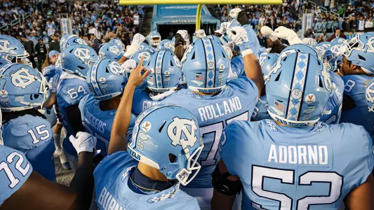 Huddle
University of North Carolina Football v Georgia Tech
Kenan Stadium
Chapel Hill, NC
Saturday, November 19, 2022