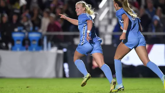 Aleigh Gambone  University of North Carolina Women's Soccer v Florida State University  NCAA Semi Final  Wake Med Soccer Park  Cary, NC  Friday, December 2, 2022