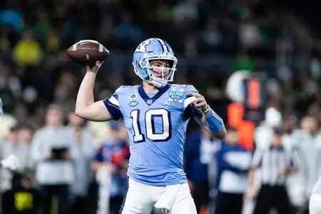 28 December 2022: The University of North Carolina Tar Heels take on the Oregon Ducks in the Holiday Bowl at Petco Park in San Diego, California. (Credit: Derrick Tuskan/UNC Athletics)