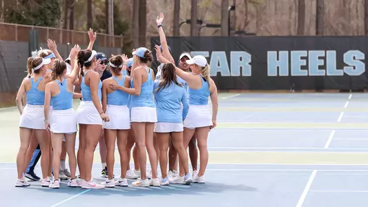 UNC Women’s Tennis Huddle
