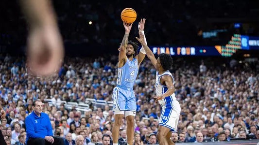 RJ DAvis vs. Duke