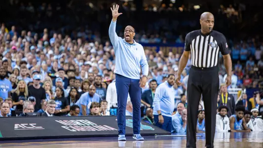 Hubert Davis vs Kansas