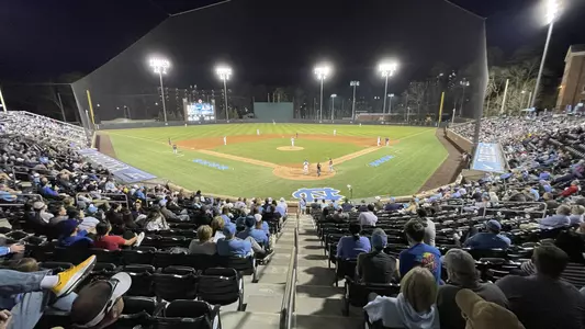 A crowd of 2,614 was in attendance.