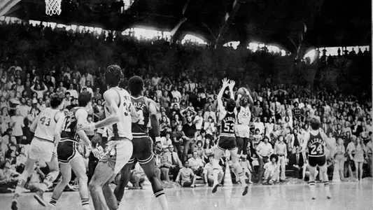 Walter Davis 1974 shot versus Duke
