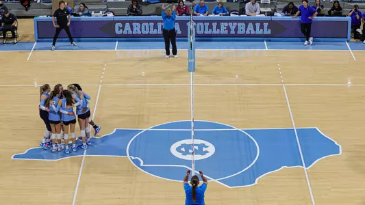 Huddle
University of North Carolina Volleyball v Duke
Carmichael Arena
Chapel Hill, NC
Friday, November 24, 2023