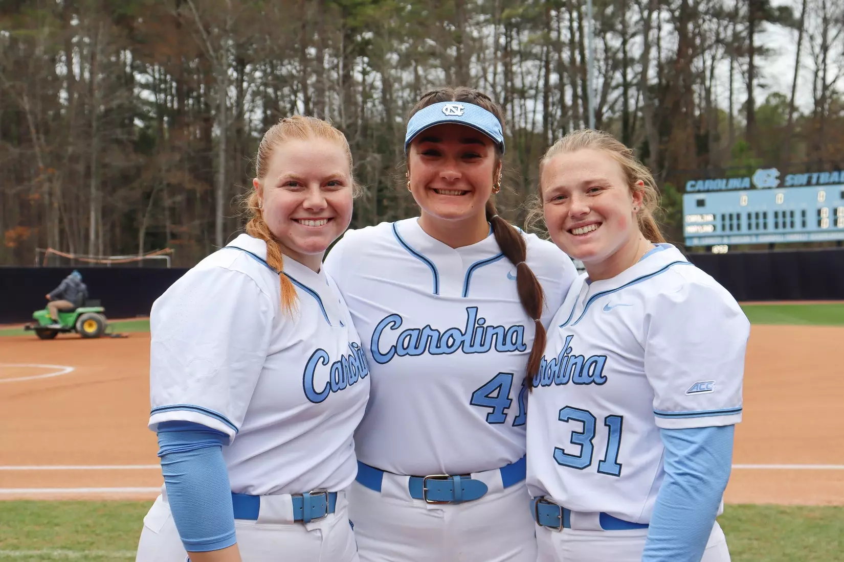 From left to right: Shelby Sykora, Talia Hannappel, Bailey McCachren