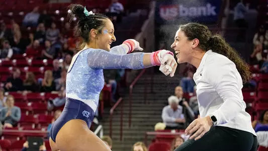 lali dekanoidze amelia hundley