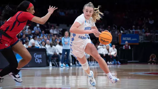 Alyssa Ustby vs St. John's