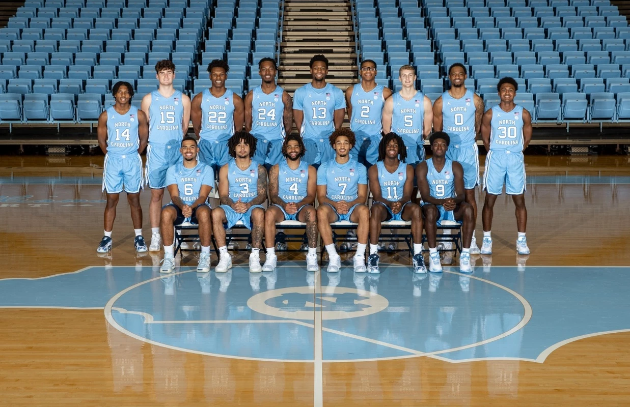 2024-25 men's basketball team photo - players only