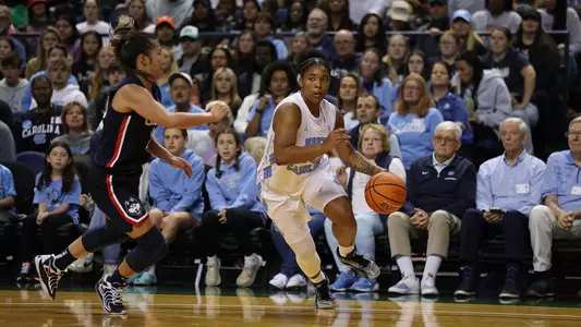Greensboro, NC – Nov 15: NCAA Women's Basketball - Connecticut vs North Carolina at First Horizon Coliseum in Greensboro, NC on November 15, 2024. (Credit: Andy Mead/YCJ)