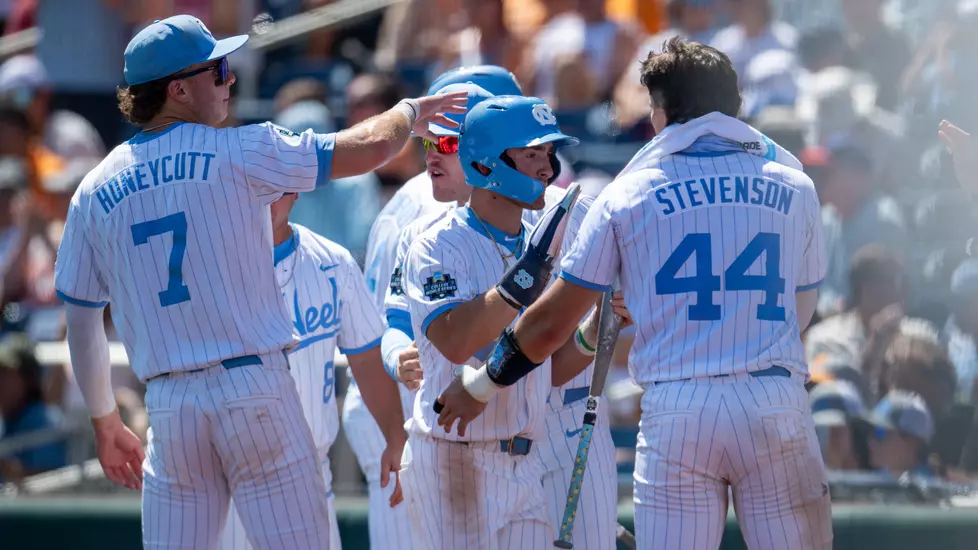 Vance Honeycutt’s 9th-inning hit gives Tar Heels another last at-bat win, 3-2 over Virginia at CWS Vance Honeycutt’s 9th-inning hit gives Tar Heels another last at-bat win, 3-2 over Virginia at CWS