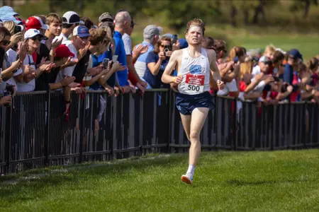 Parker Wolfe wins Nuttycombe Invitational in course record