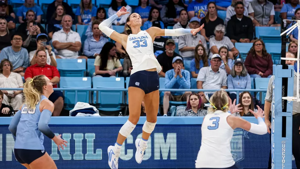 UNC Volleyball Sweeps Duke Behind Dominant Performances From Safi Hampton, Hailey Pearce UNC Volleyball Sweeps Duke Behind Dominant Performances From Safi Hampton, Hailey Pearce