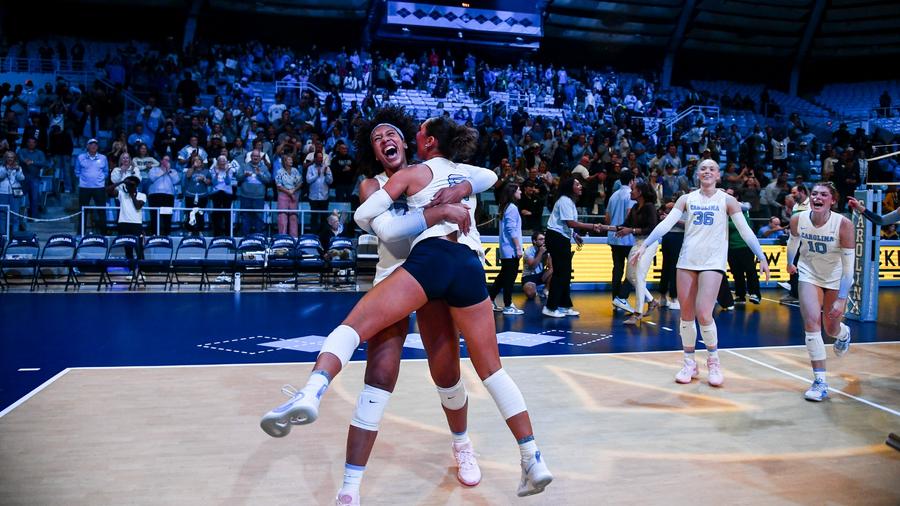 No. 21 UNC Volleyball Pulls Off Thrilling 'Reverse Sweep' Over Notre Dame No. 21 UNC Volleyball Pulls Off Thrilling 'Reverse Sweep' Over Notre Dame