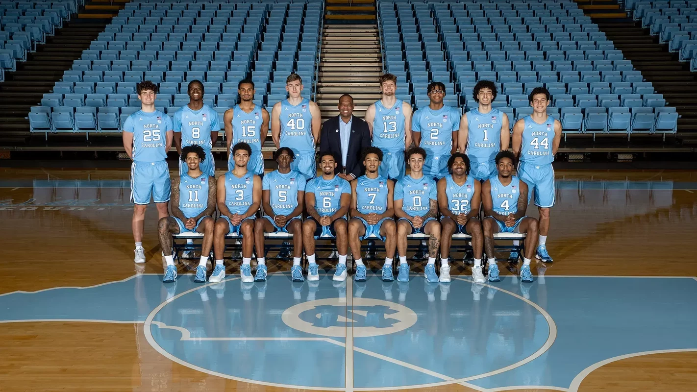 2025-26 men's basketball team photo