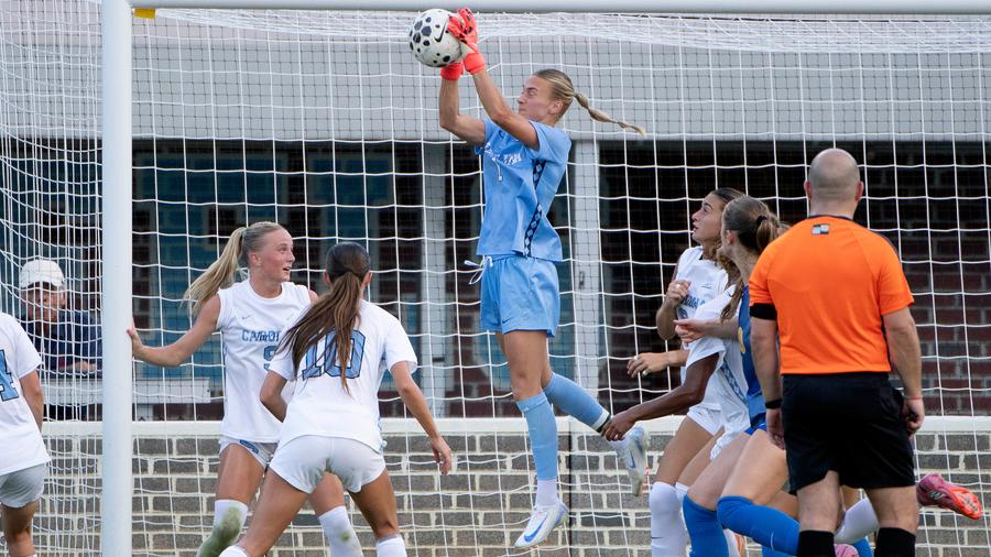 No. 19 UNC Women's Soccer Tops Pitt, 3-1 No. 19 UNC Women's Soccer Tops Pitt, 3-1