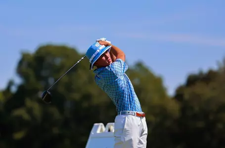 Vo at Hogan 1