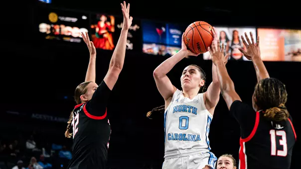 Lanie Grant vs. Fairfield