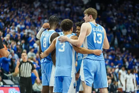 huddle at Kentucky