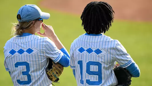 Alex Coleman & Sanaa Thompson
University of North Carolina Softball v Harvard
Anderson Softball Stadium
Chapel Hill, NC
Saturday, March 1, 2022