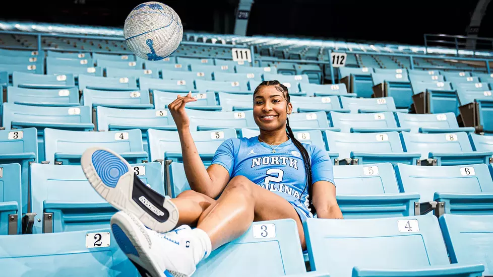 Family atmosphere, broadcast dreams, chance to develop made it hard for Nyla Harris to say no to UNC Family atmosphere, broadcast dreams, chance to develop made it hard for Nyla Harris to say no to UNC