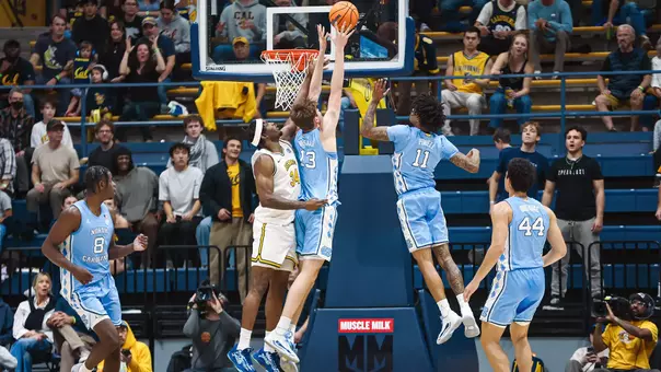 rebound Henri Veesaar at Cal